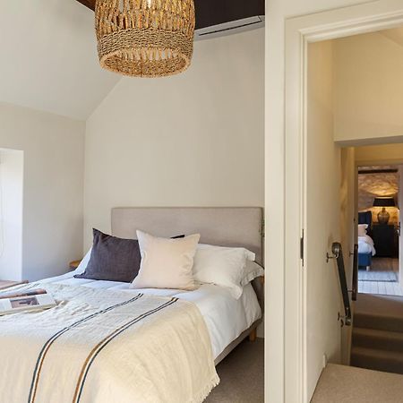 Luxury Cotswold Retreats Villa Moreton-in-Marsh Exteriör bild